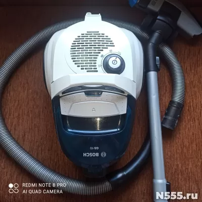 Продам бу пылесос BOSCH 1800 ват
